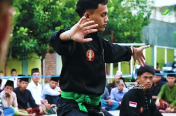 Pmbukaan Event Lomba Pesantren Syaichona Moh. Cholil